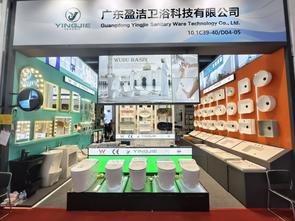 YINGJIE ceramic basins and sanitary ware display at Canton Fair 138th